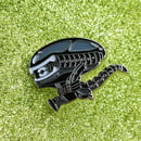 Image 2 of pin's xenomorph
