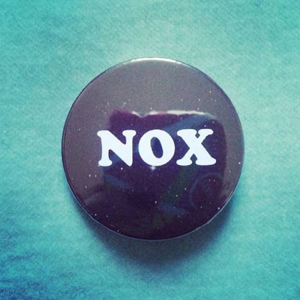 Image of badge harry potter - nox