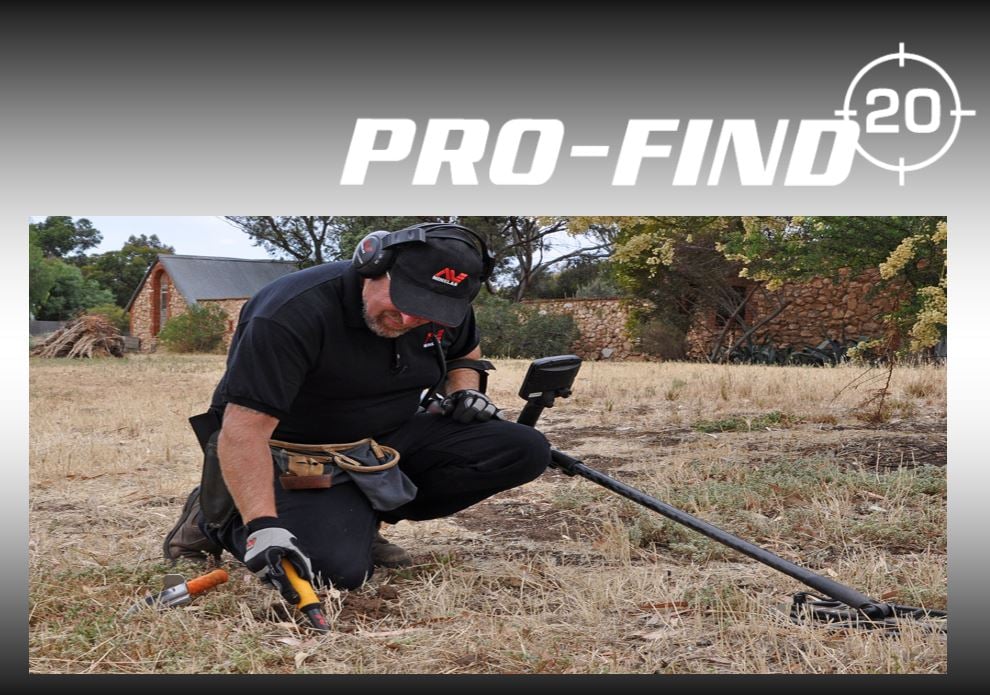 Minelab Pro-Find 20 Pinpointer Metal Detector with Holster 