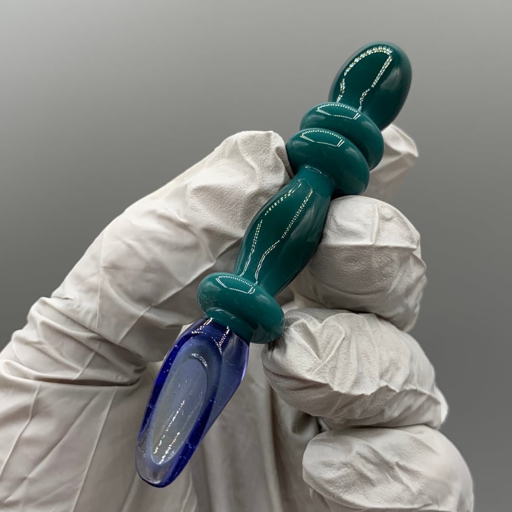Opaque Aqua / Satin Purple Scoop