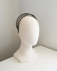 Image 2 of TRIPLE STRAND BEAD AND MESH CROWN : BLACK