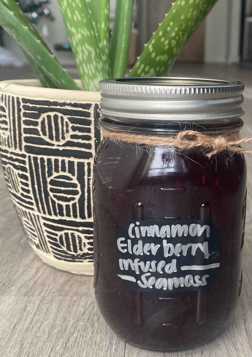 Image of 16oz Seamoss Gel (Sorrel & Cinn Elderberry)