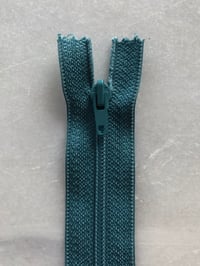 Plastik lynlås 30 cm - mellem grøn