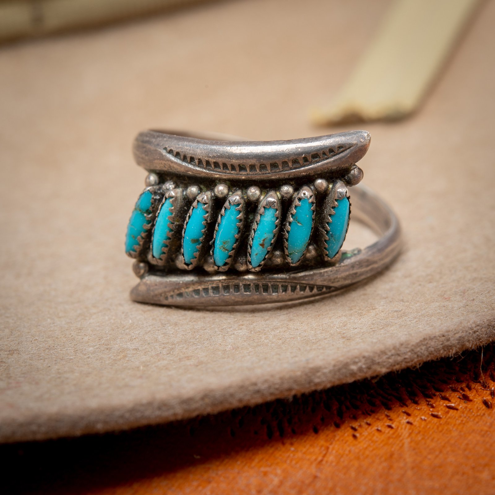 Details about   Native American Made Sterling Silver Zuni Turquoise Petit Point Haloo Ring Sz 7 