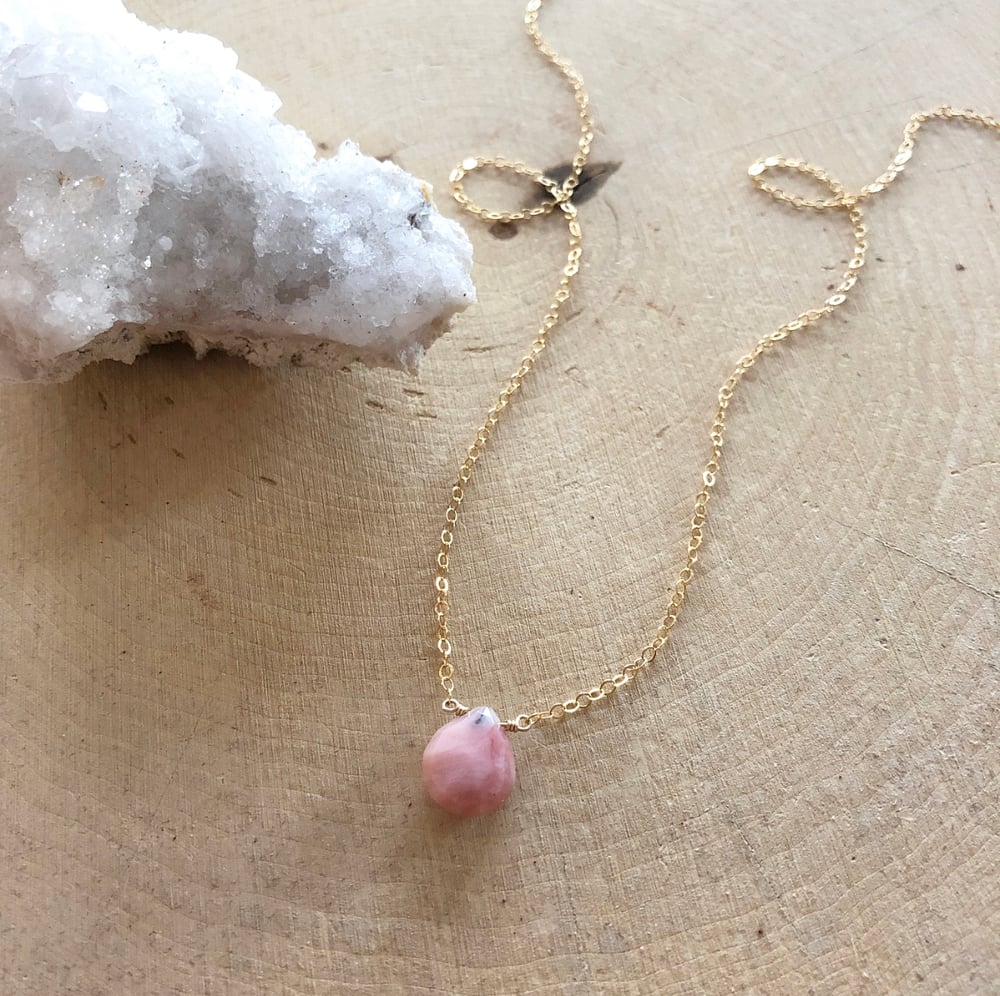 Image of Mini Pink Opal pendant necklace 