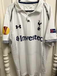 Image 7 of Tottenham Hotspur “BALE 11” 2012/13 Home Cup Shirt + patches (L)