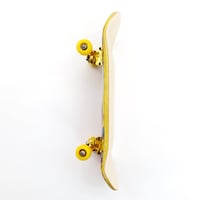 Image 2 of Fingerboard CUSTOM 36mm Yellow Face Pops