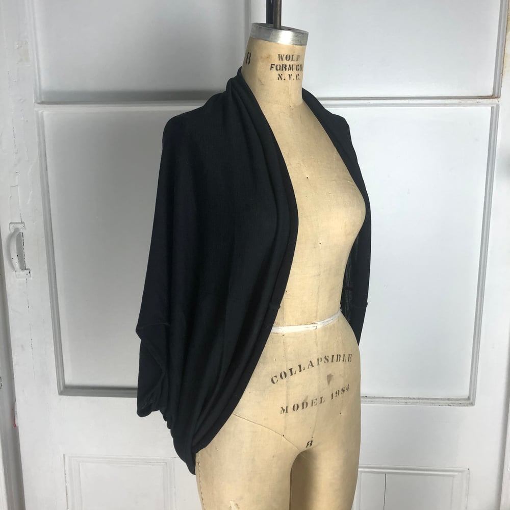 Image of Black cardi cape 