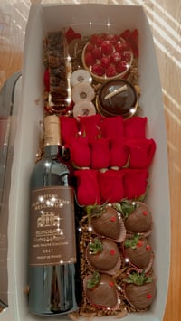 Image 1 of The French Lovers Box 