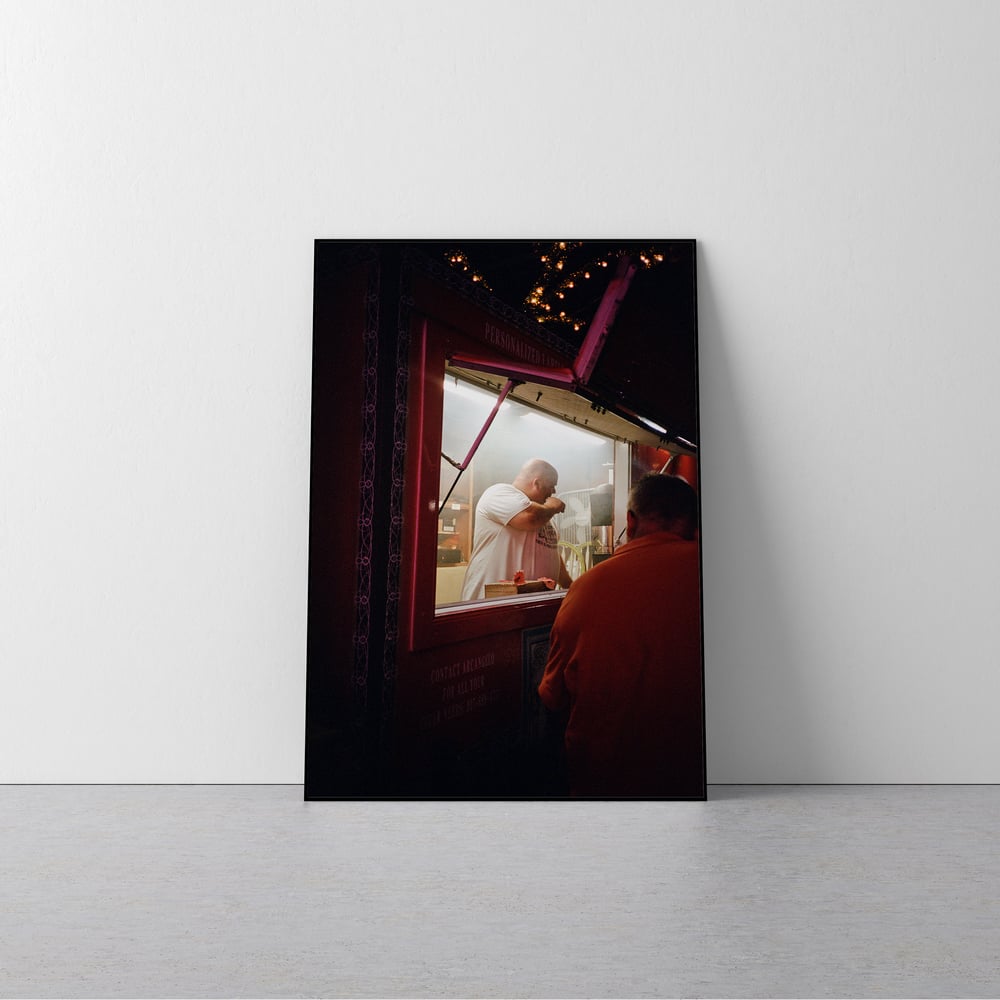 Image of 'CIGAR STAND MAN' 24x36 POSTER