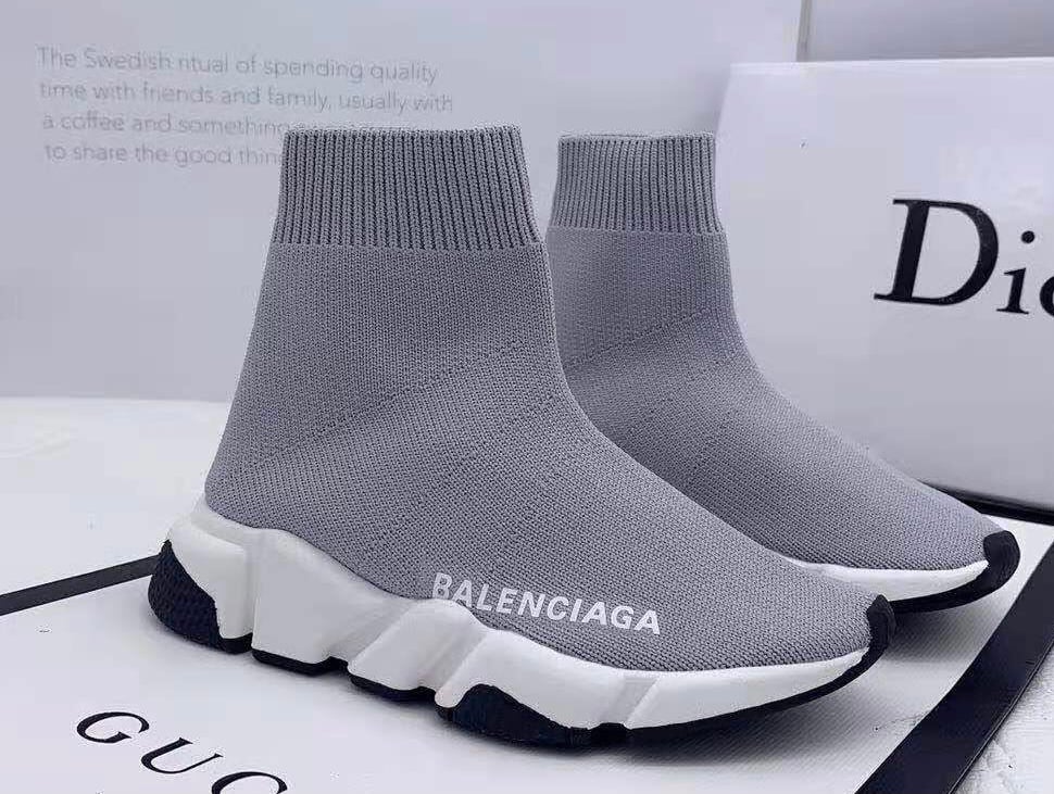 La balenciaga 2024