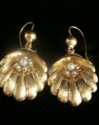 Image 1 of ORIGINAL VICTORIAN HIGH CARAT 15CT LARGE SHELL CULTURED PEARL DROP EARRINGS