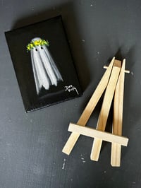 Image 3 of Fantasma con caballete 