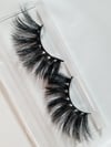 Delirious Lashes💫