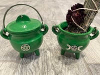 Image 3 of Green Cauldron