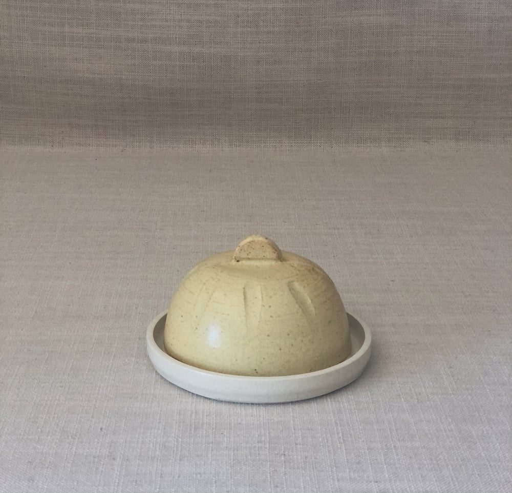 Image of SUNSHINE BUTTER DISH