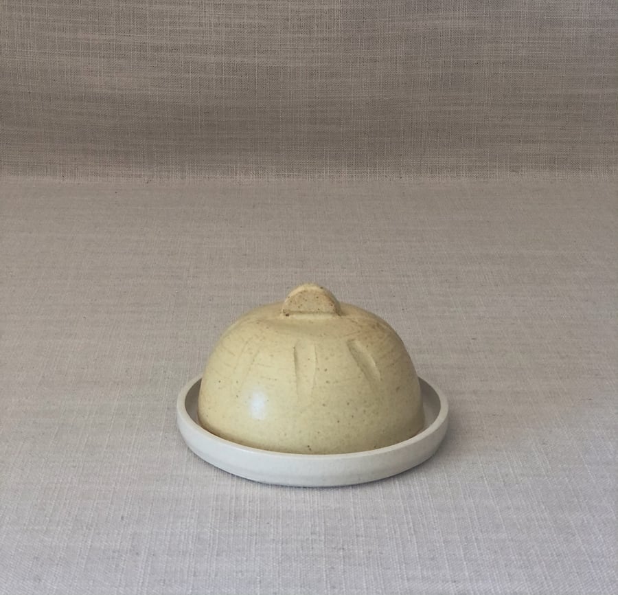 Image of SUNSHINE BUTTER DISH