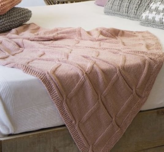 Katia Alabama - Disponível em loja física