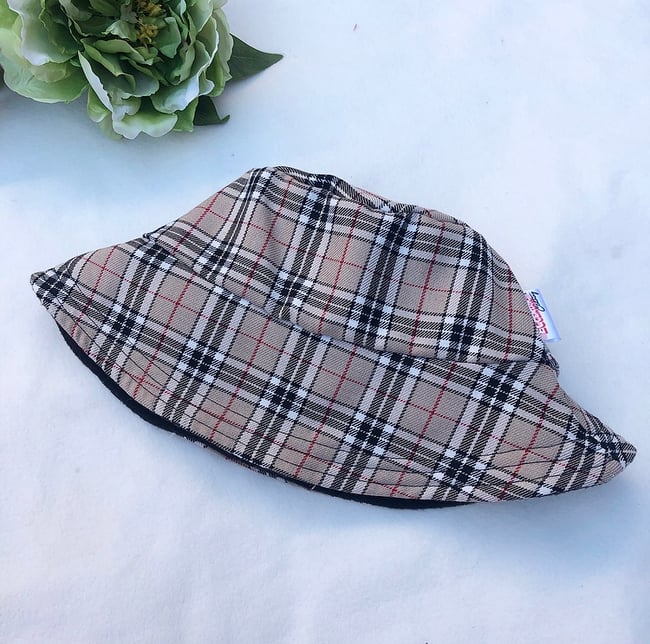 Tartan reversible bucket hat