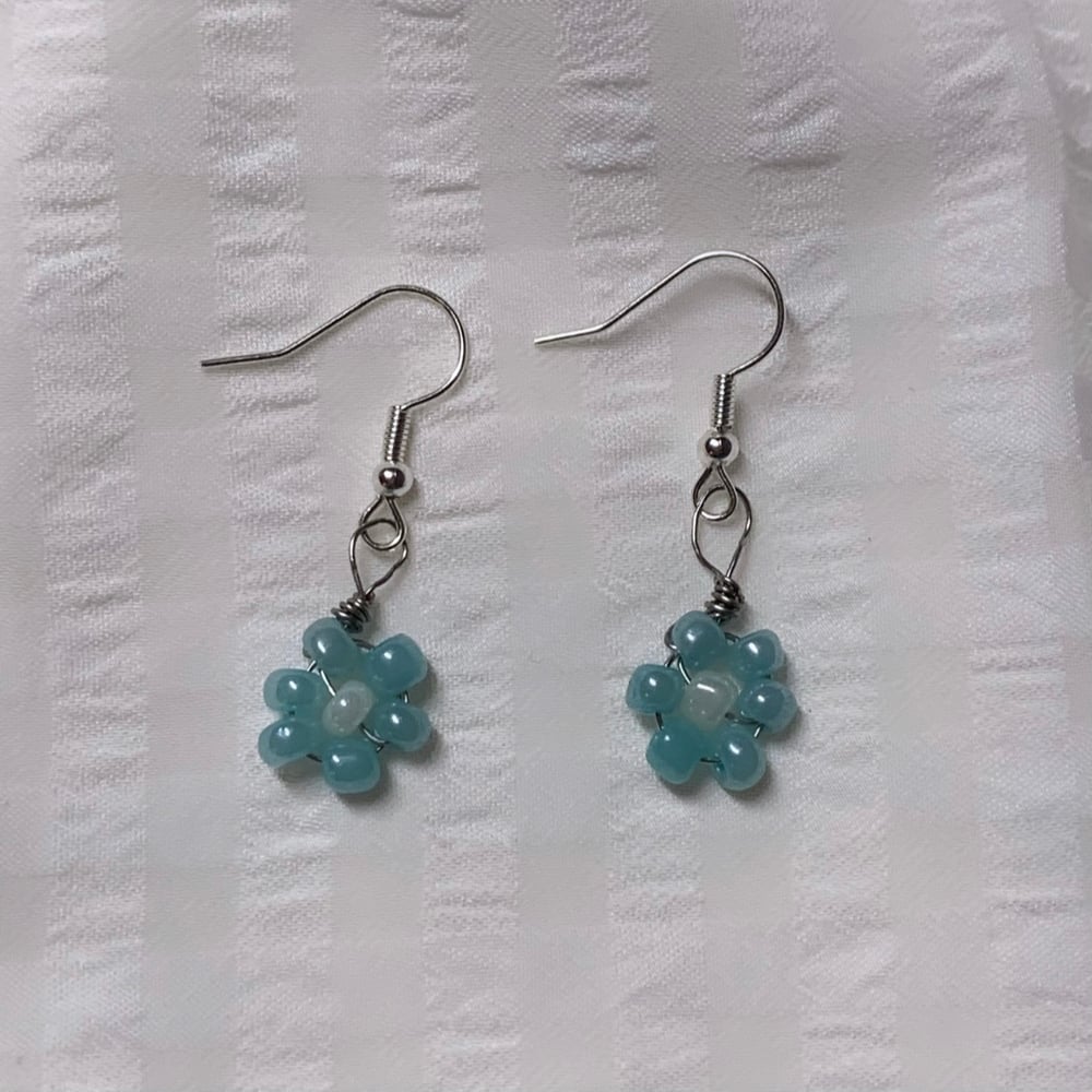 Image of silver blue flower bead earrings