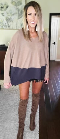 Image 3 of Comfy Days Colorblock Top 