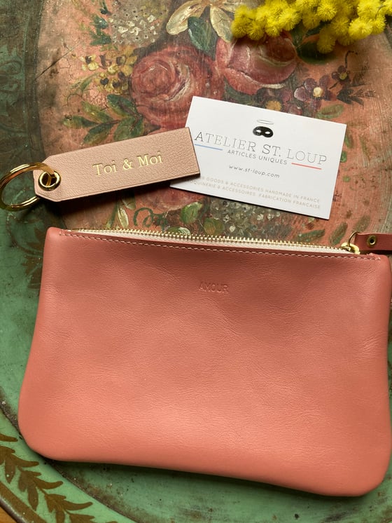 Image of Trousse en cuir rose Atelier Saint Loup x Villa Atlantida 