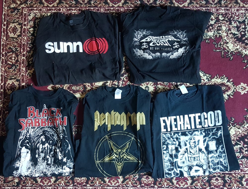 Metal Shirt Corner