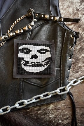 Misfits Sew-on Music Patch: Cross Bones –