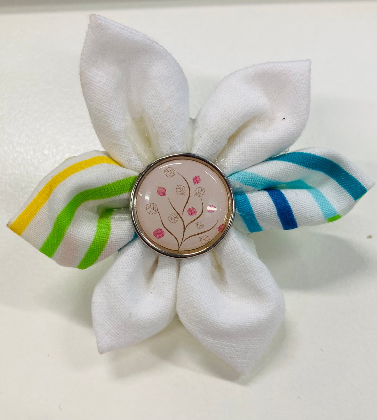 Image of Flower hair/brooch pin