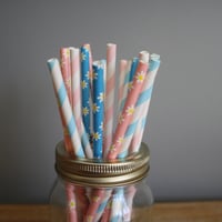 Image 1 of Daisy Chain Party Straws
