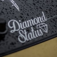 Diamond Status Logo