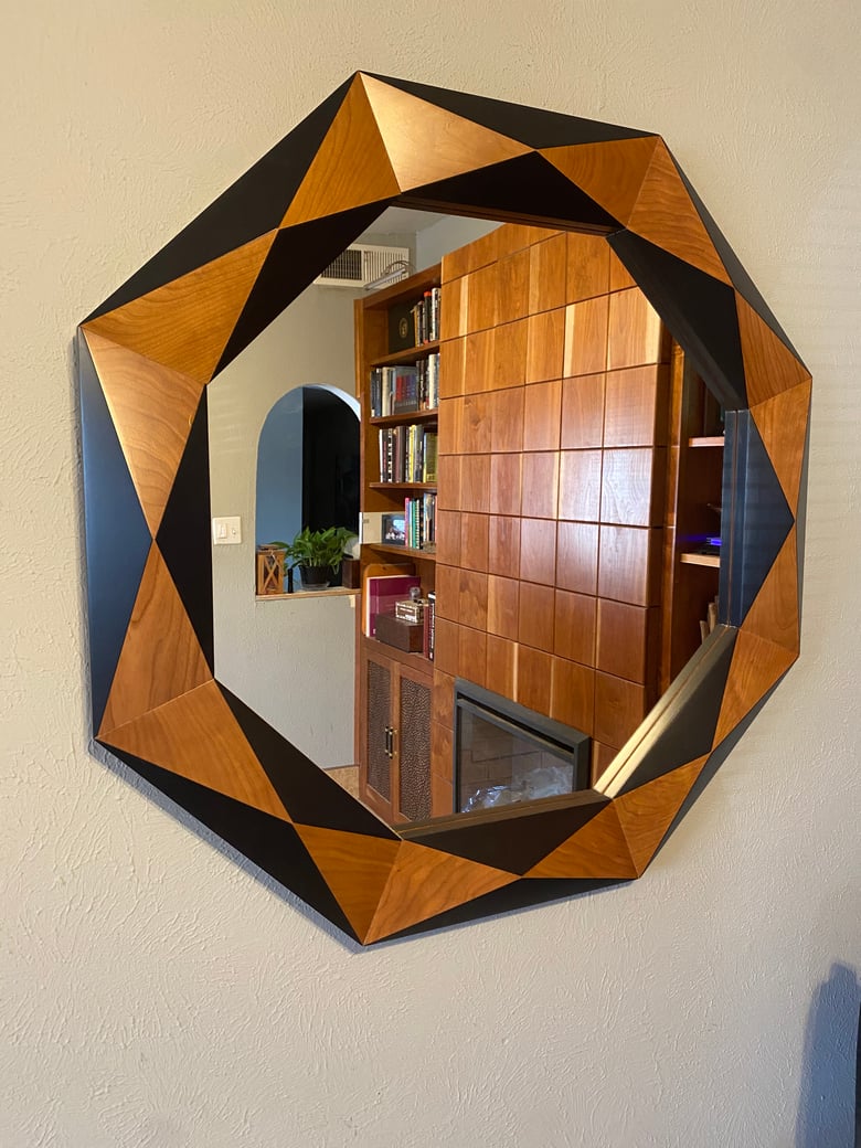 Image of Pyramid Mirror Frame