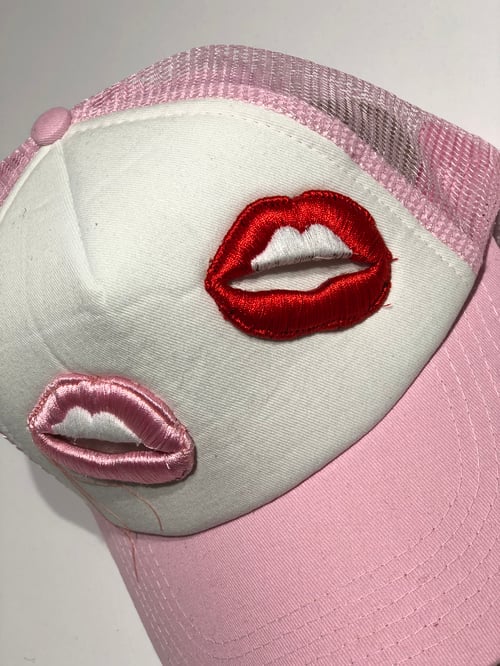 Image of Two Kisses Trucker ( 1 of 1 ) 