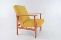 Image 1 of Fauteuil MR jaune