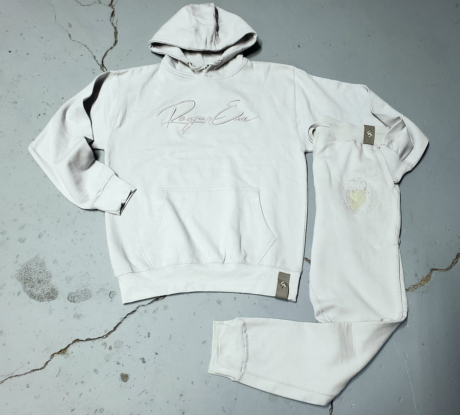 Image of BASIC ESSENTIALS FULL SET (Stone Grey)
