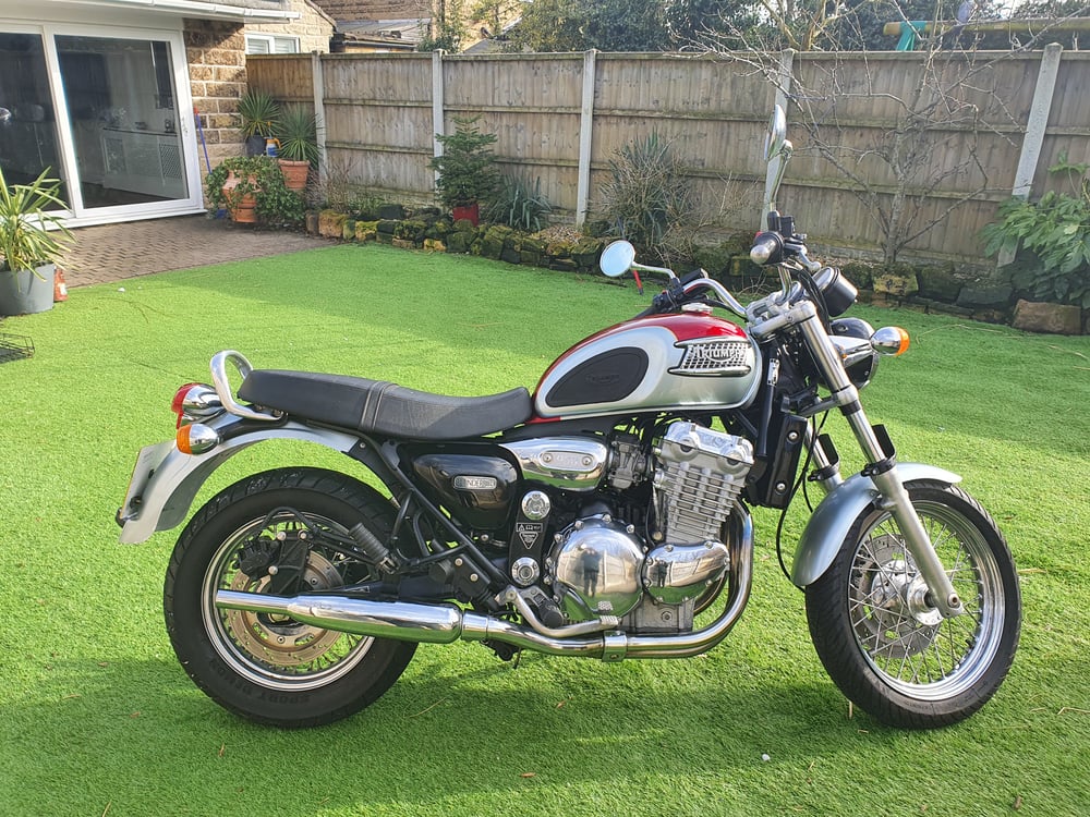 Triumph Thunderbird mk2 900