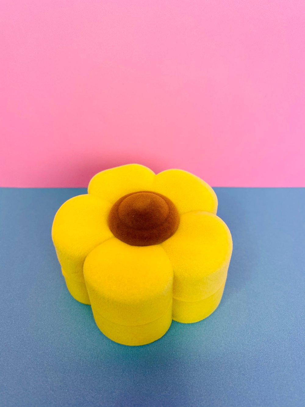 Image of Flower Ring Box 