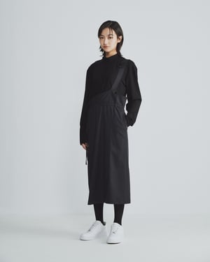 Image of TRAN - 單肩連身裙 (黑)