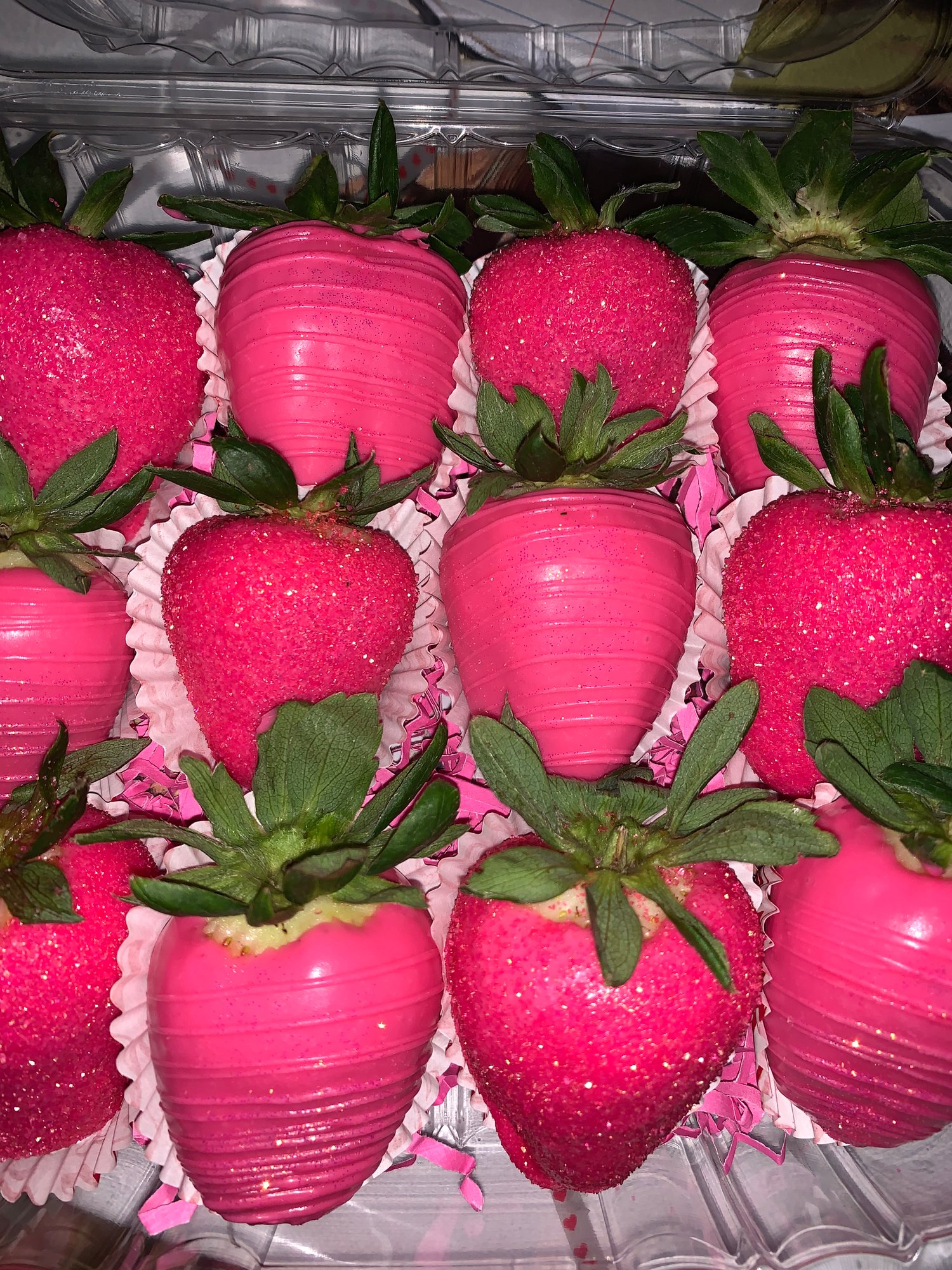 12 Strawberries 