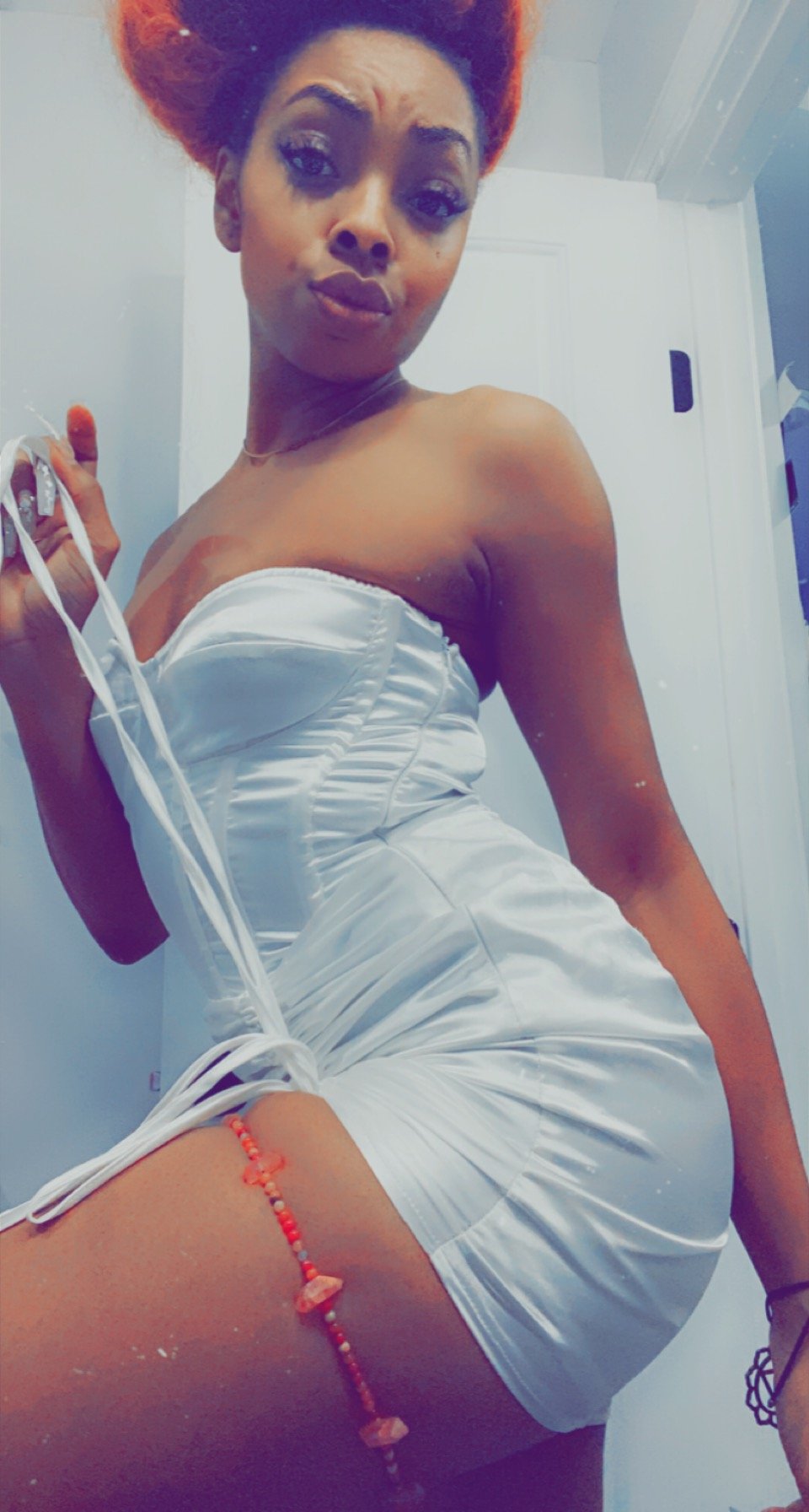 Image of Goddess Garter