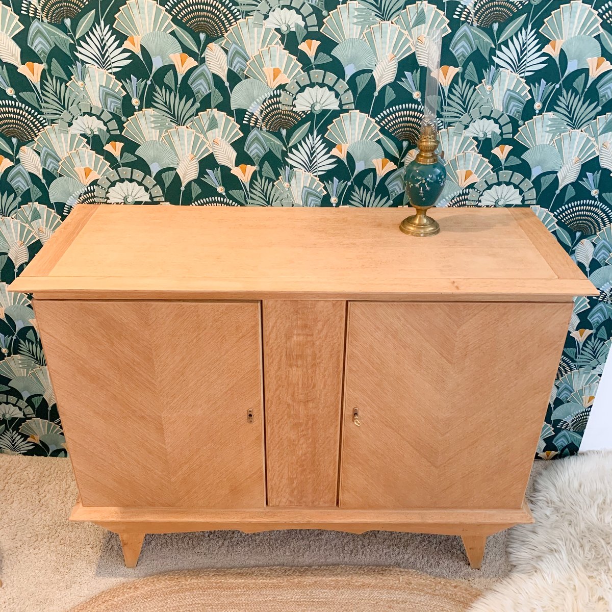 Image of VENDU/SOLD OUT Buffet Compas R.D.