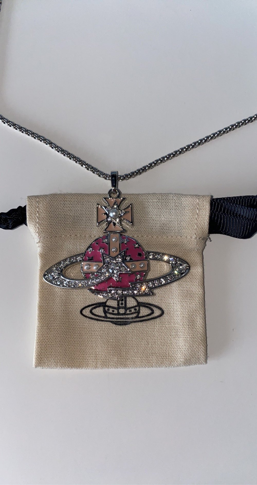 Image of VIVIENNE WESTWOOD PINK NECKLACE