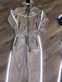 Image 2 of SayLess Apparel Tech-Fleece SweatSuit (Grey)