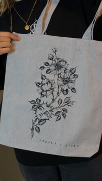 Image 2 of Wildrose bag 