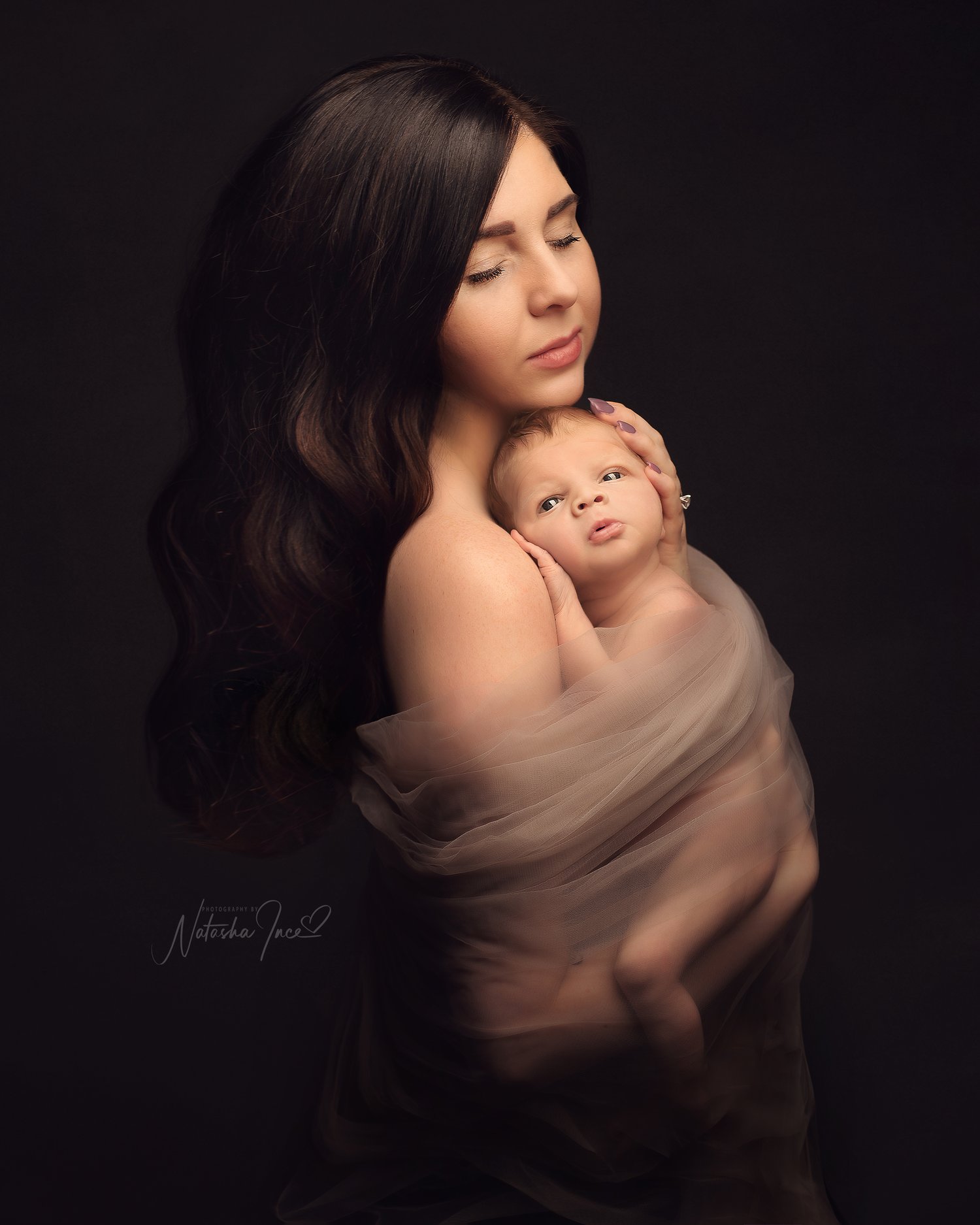 Image of Family Focused Newborn Fly On The Wall Teaching Video