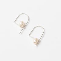 Image 1 of EARRINGS silver - pearl,  Island 1,  #034-47