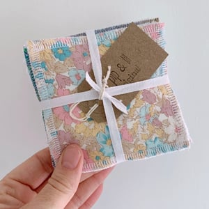 Floral Reusable Face Wipes 7 pack