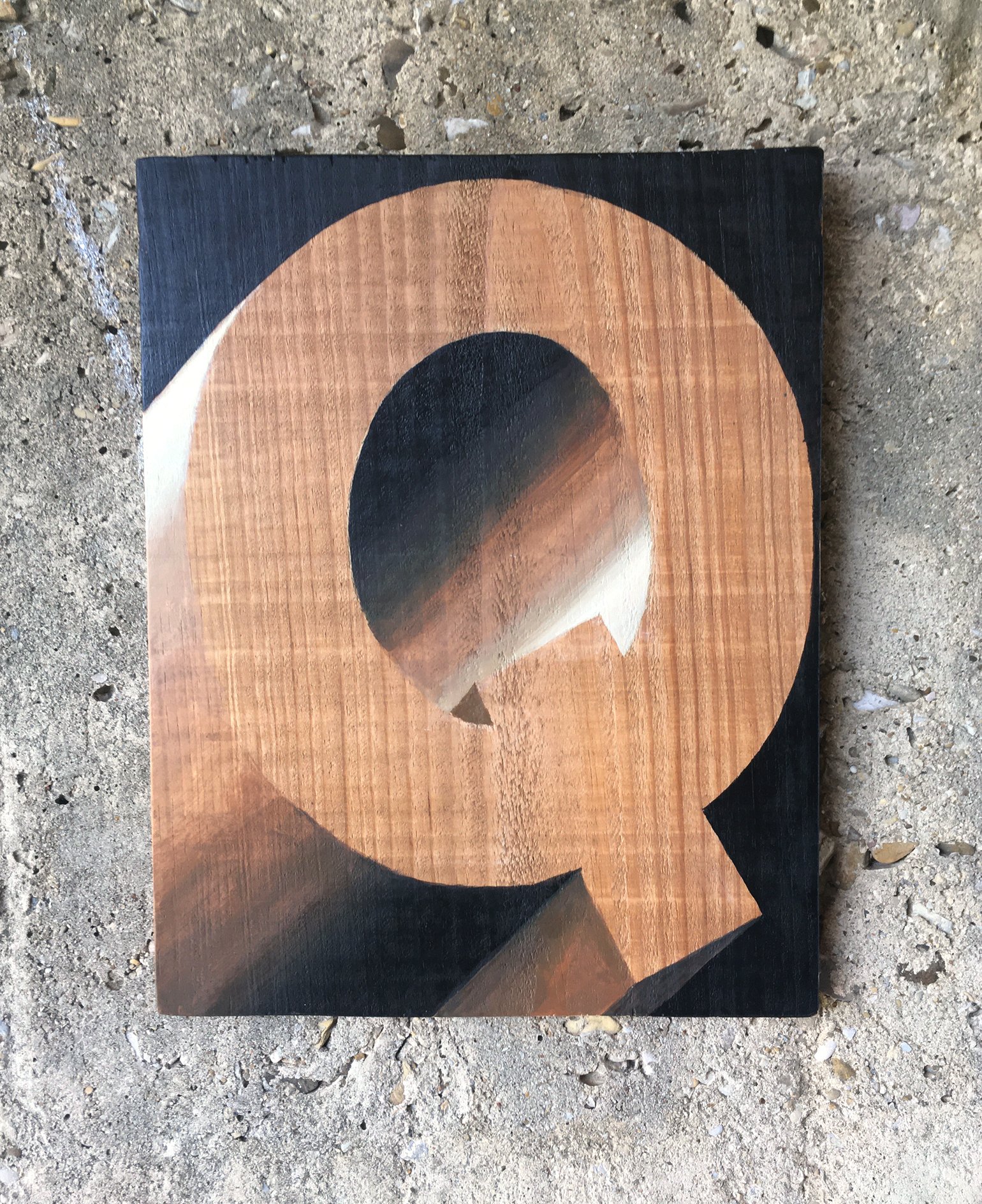 Image of Letter Q