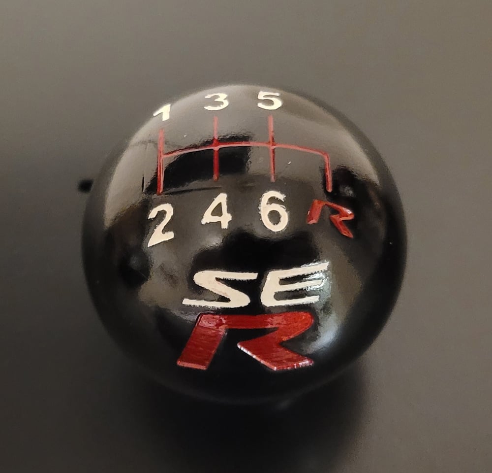 Image of SE-R Shift Knob