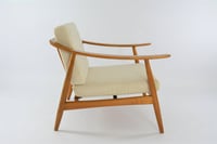 Image 2 of Fauteuil courbé scandinave ivoire